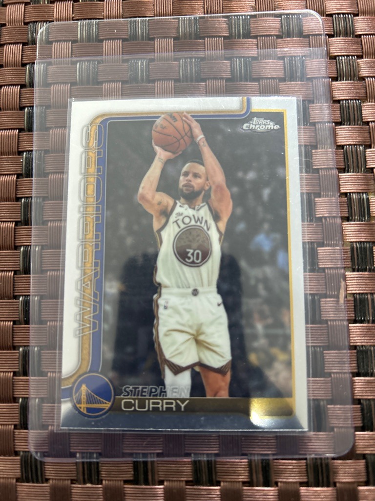 Stephen Curry (Note: While requested to evaluate as a football card, this image depicts a basketball card featuring NBA superstar Stephen Curry)