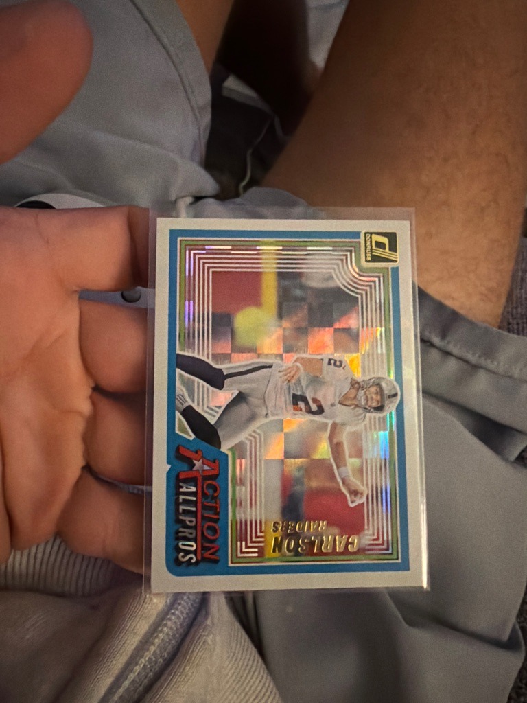 Daniel Carlson