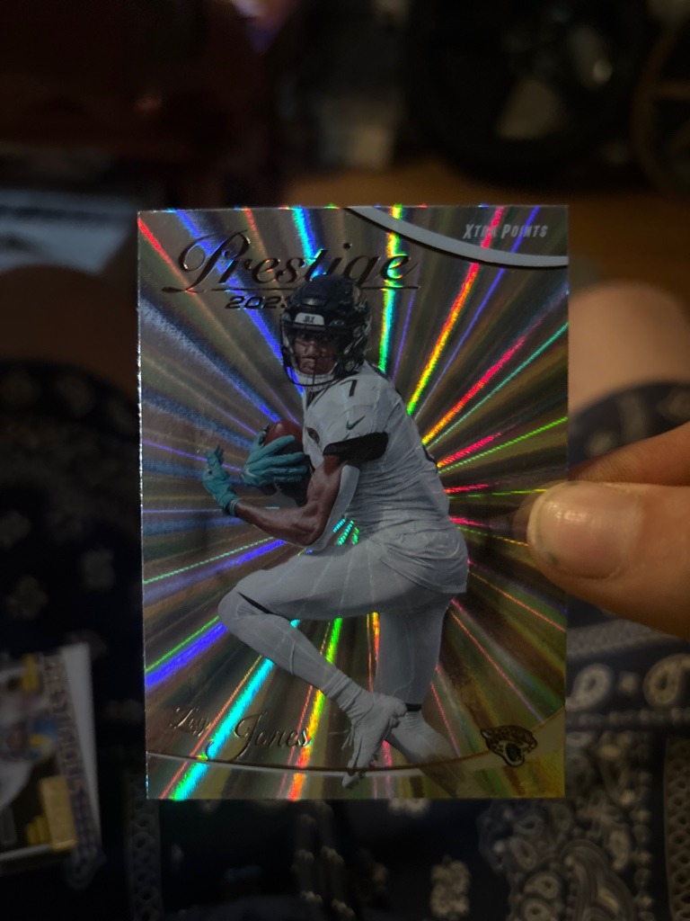 Zay Jones