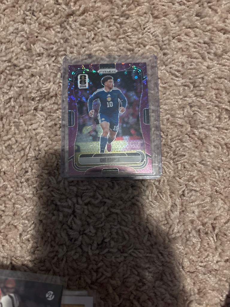 Che Adams